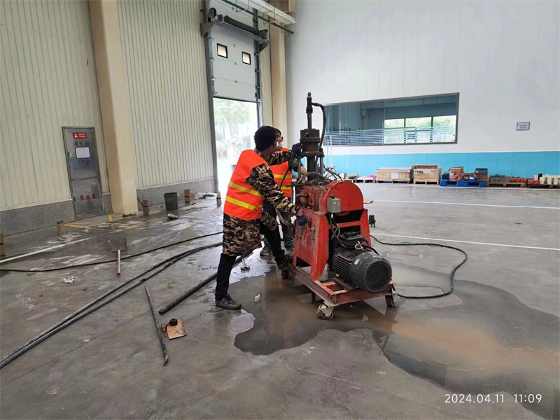 仁和厂房地面下沉塌陷注浆加固施工